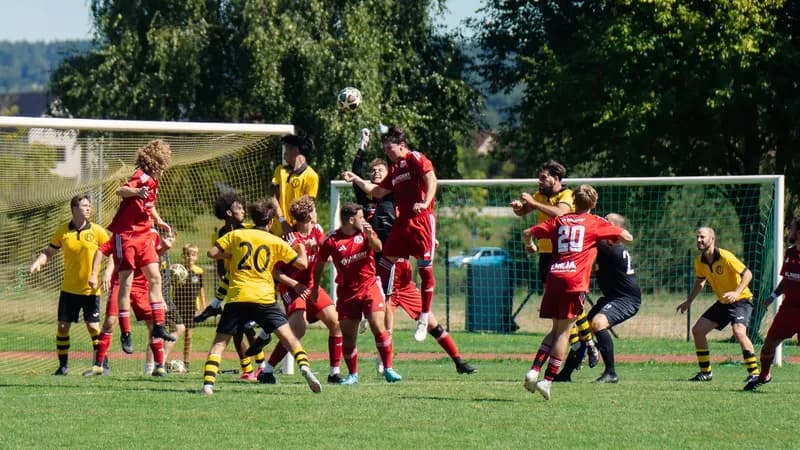 Knappe Derby-Niederlage aber Rückkehr von Legende