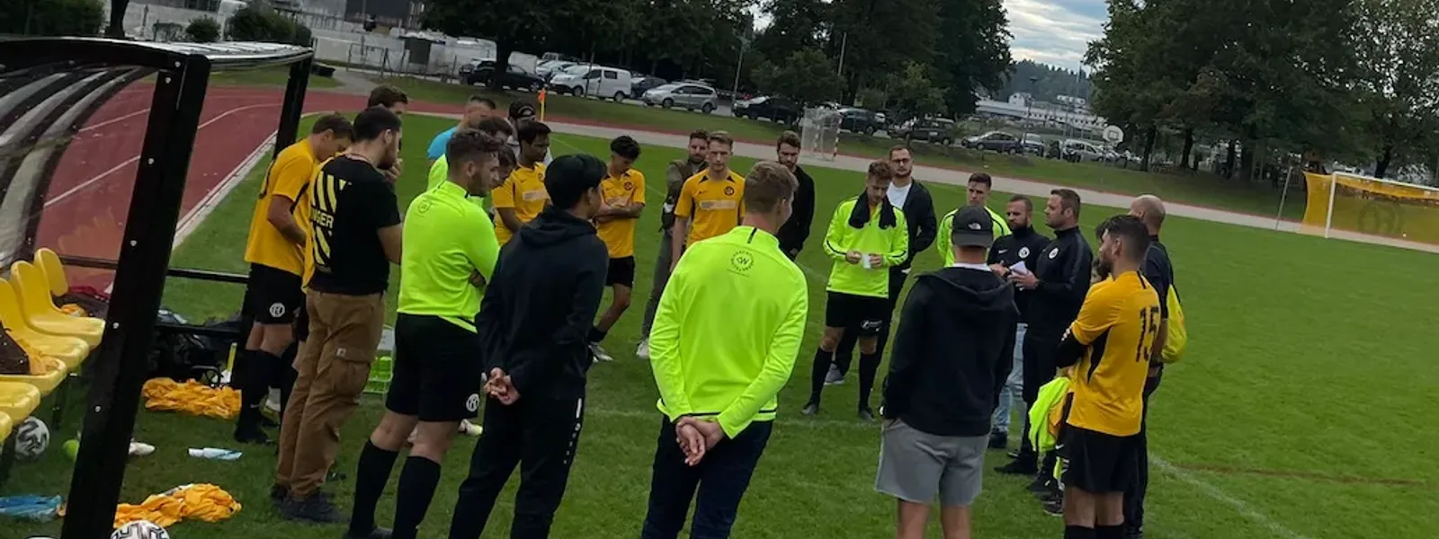 Kantersieg und Derby-Erfolg